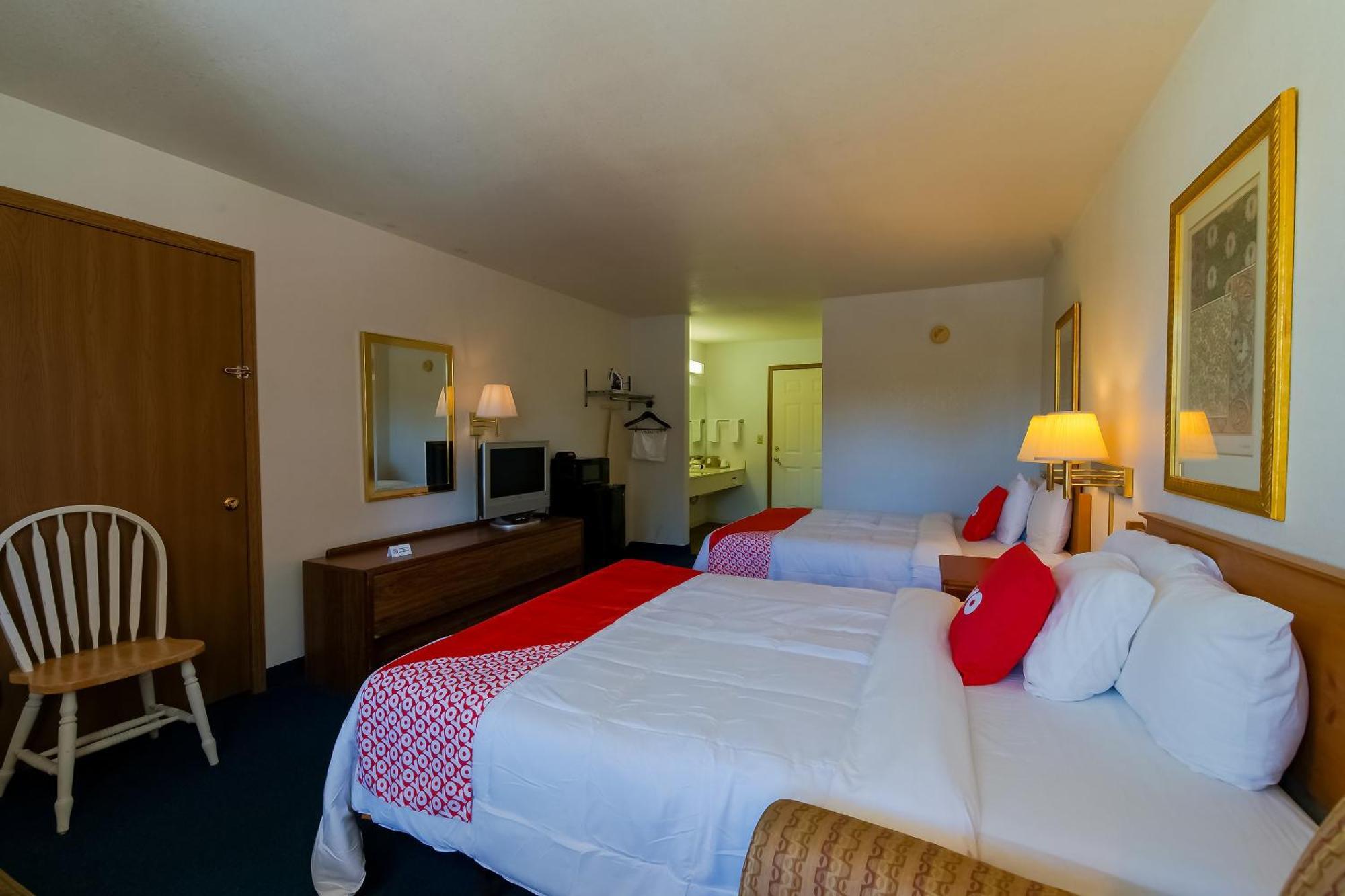 Hotel O - Christ Of Ozark Area 2*